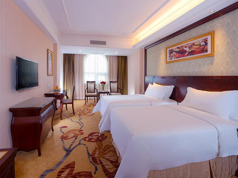 Vienna Hotel Guangzhou Shiling Экстерьер фото