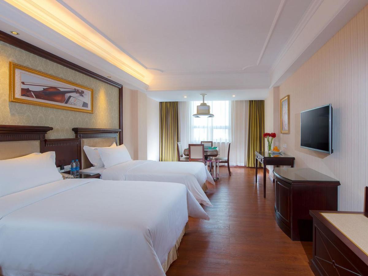 Vienna Hotel Guangzhou Shiling Экстерьер фото